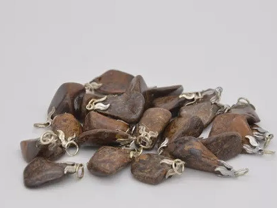 Hanger Bronziet
