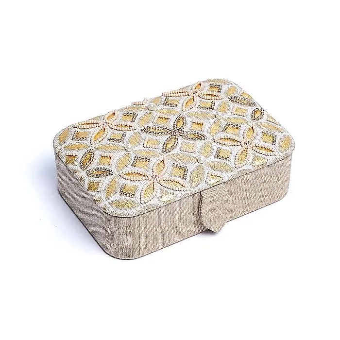 Sieraden / tarotdoos fluweel beige/goud met Bloem des Levens