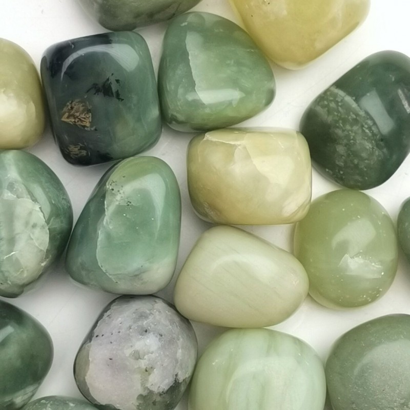 Jade (nefriet) - trommelsteen foto 3