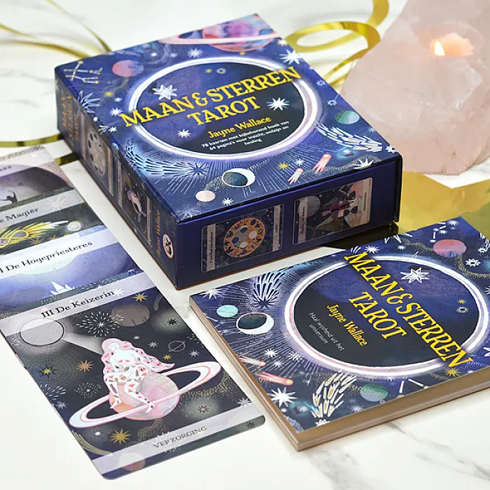 Maan en sterren tarot  NL- Wallace J.