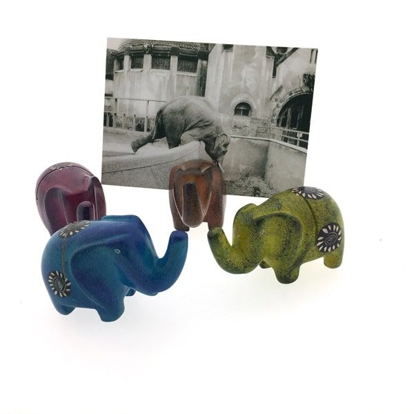 29129 Speksteen olifant kaarthouder