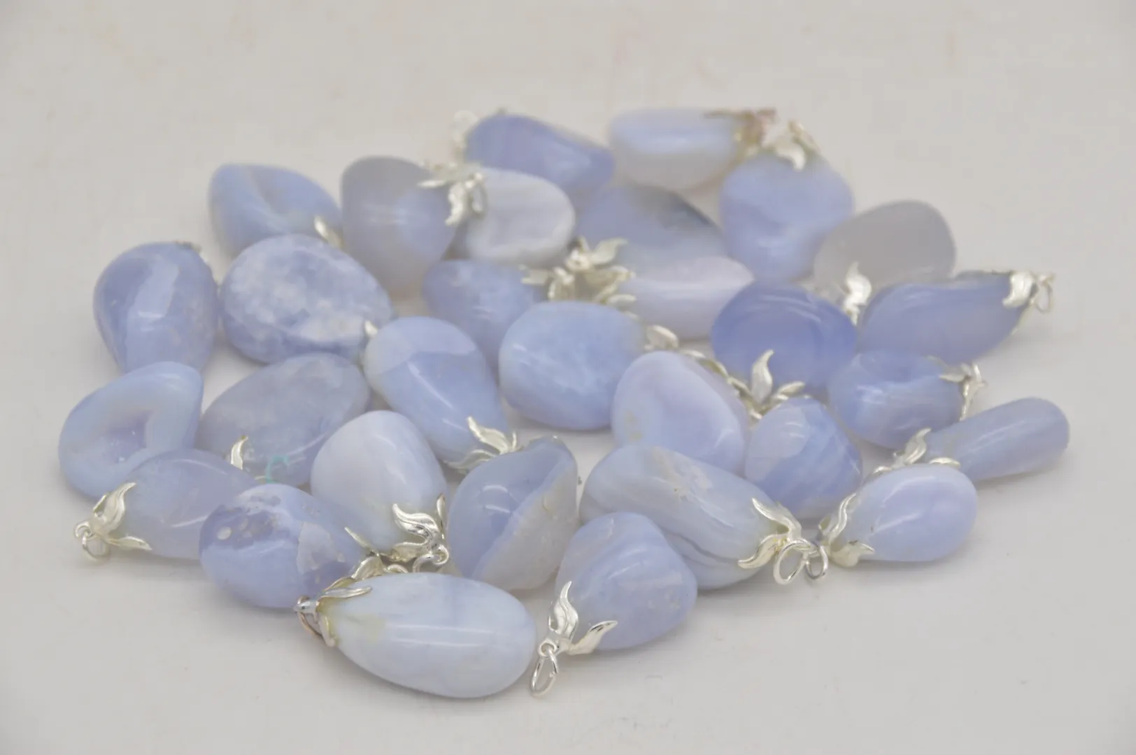 Hanger Chalcedoon