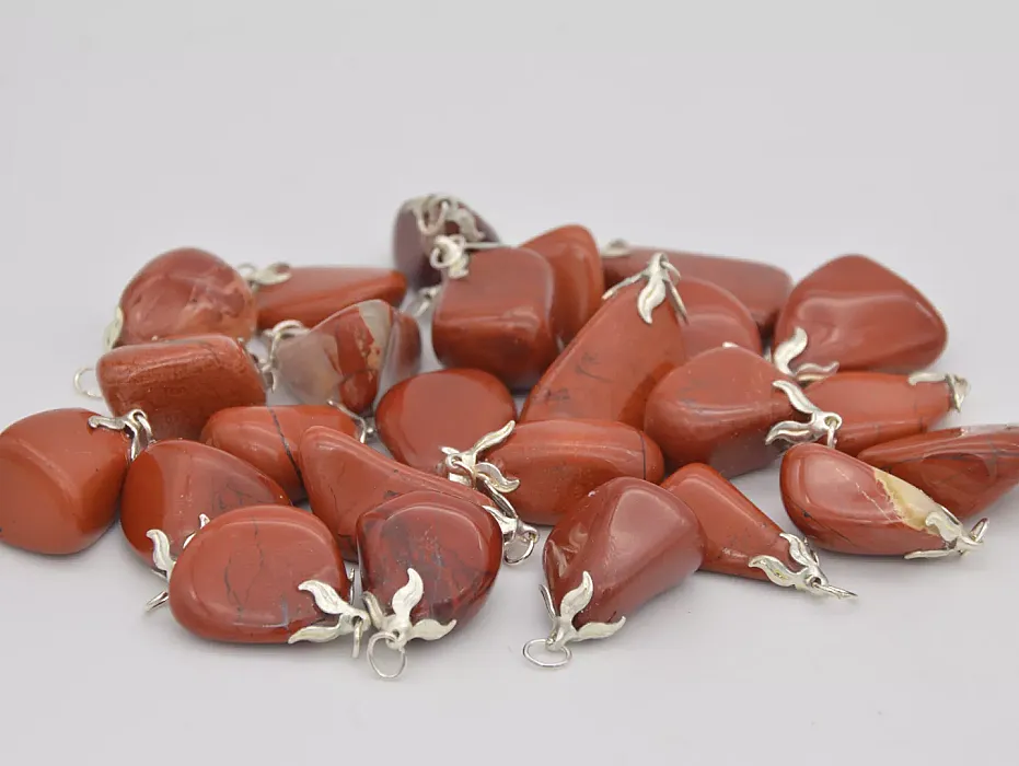Jaspis rood edelsteenhanger