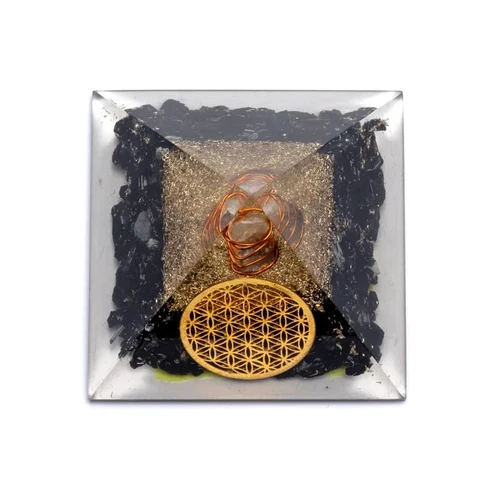 Orgonite toermalijn met kristall punt foto 3
